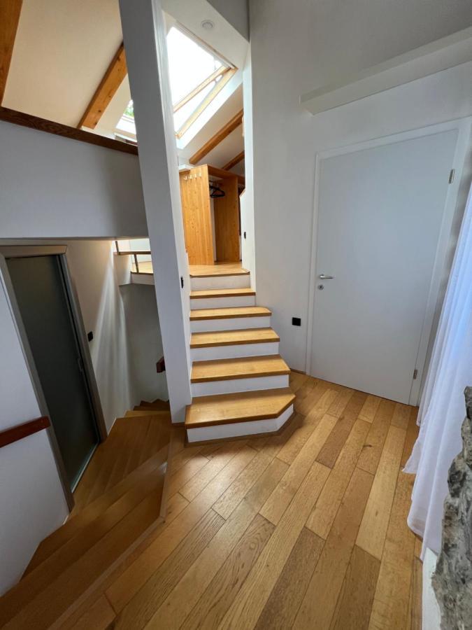 Hébergement de vacances 45 Dutovlje