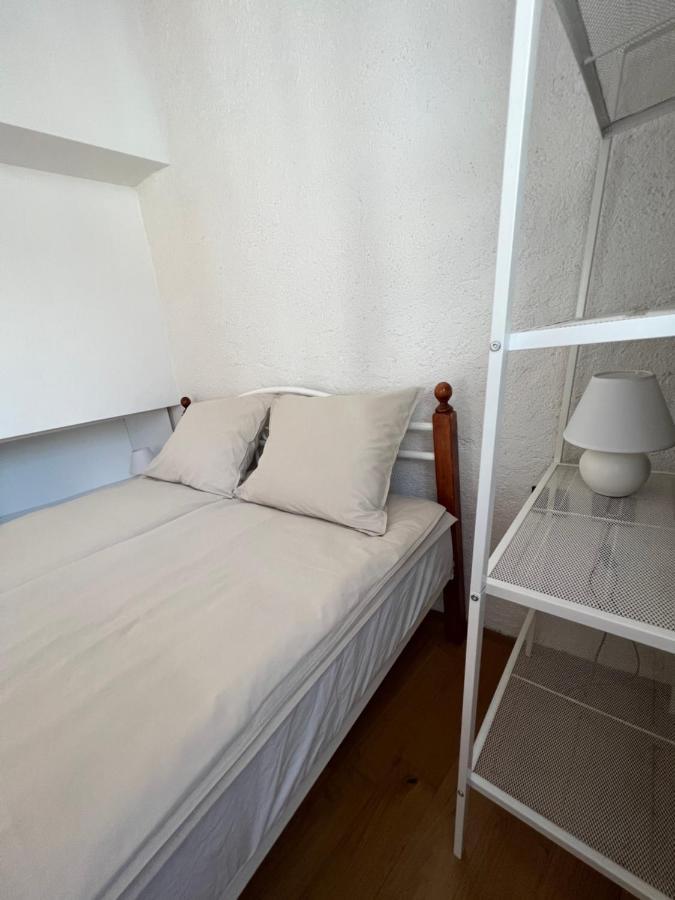 45 Hébergement de vacances *